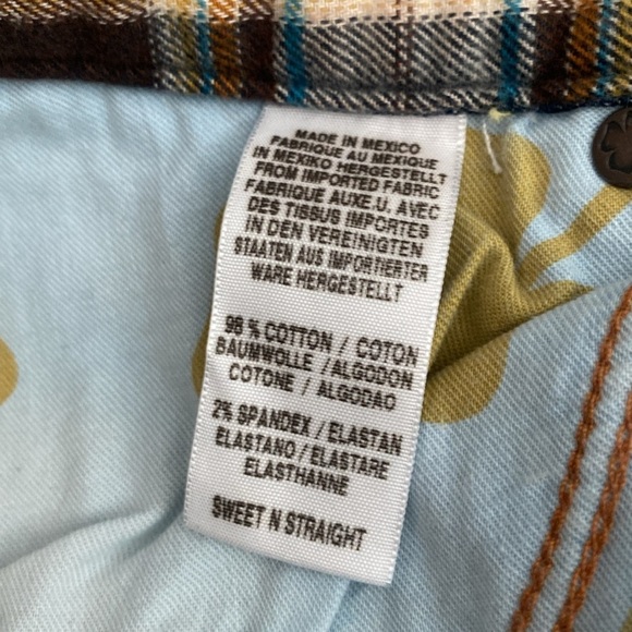 Lucky Brand Jeans - Picture 4 of 6